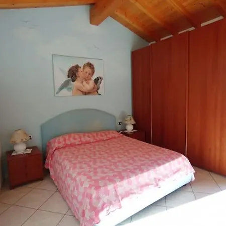 Casa Del Sole Tatil Evi *